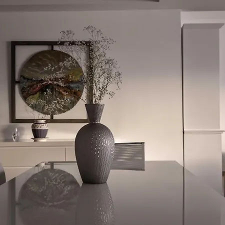 Seafront With A View Of Valletta Апартаменты